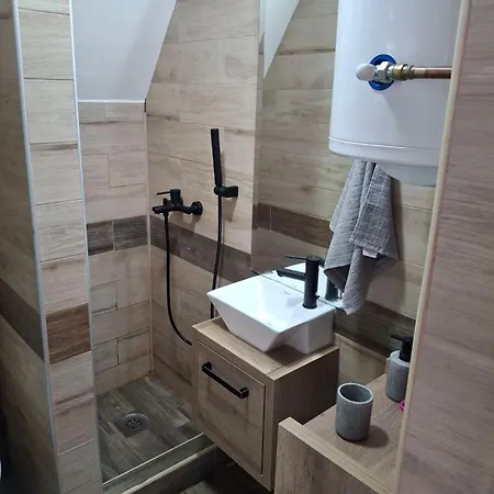 Vikendica Luka Apartment *