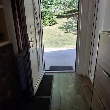 아파트 Vikendica Luka *